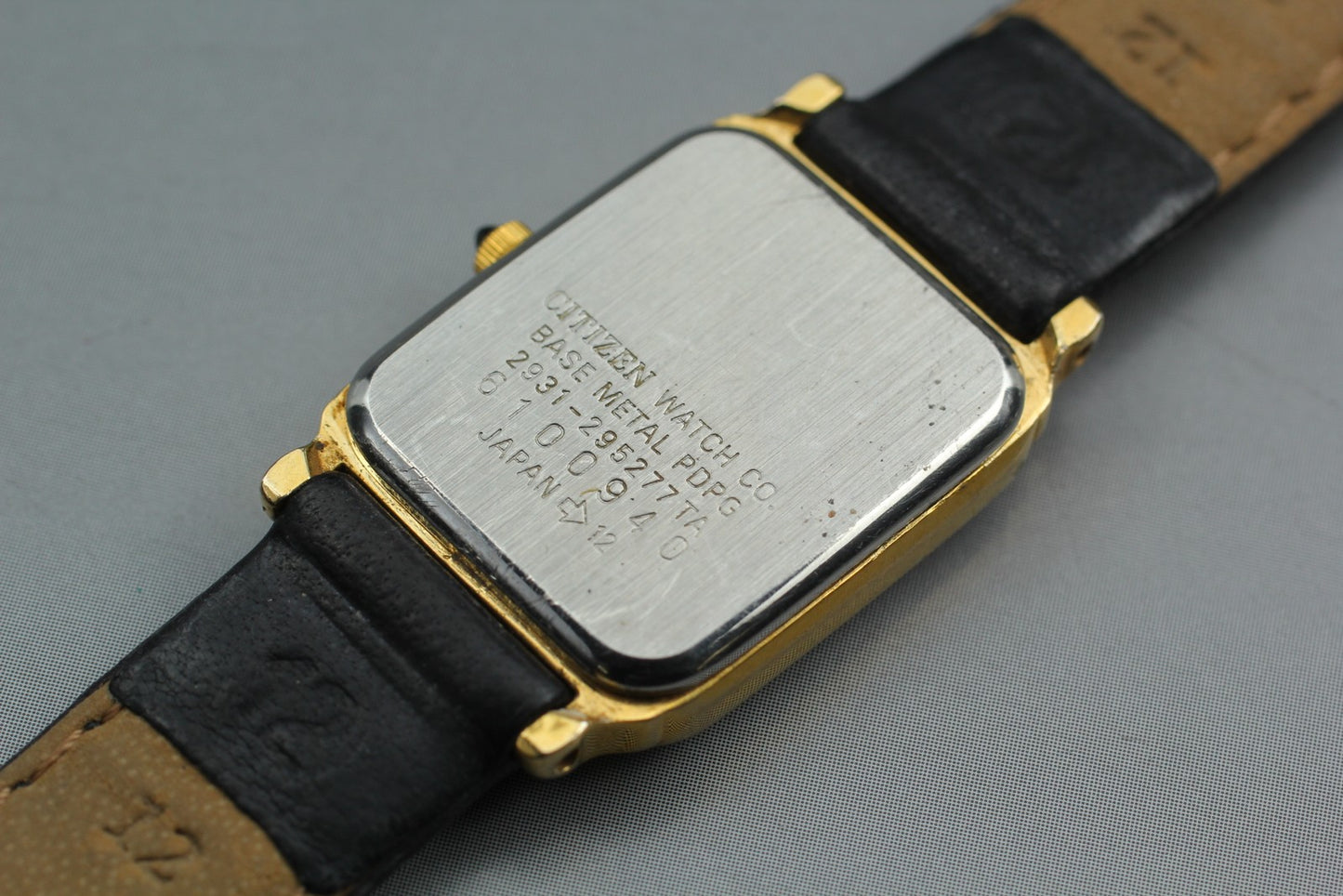 Near MINT / Citizen Forma 2931-295277 Roman Tank Quartz Women's Watch JAPAN