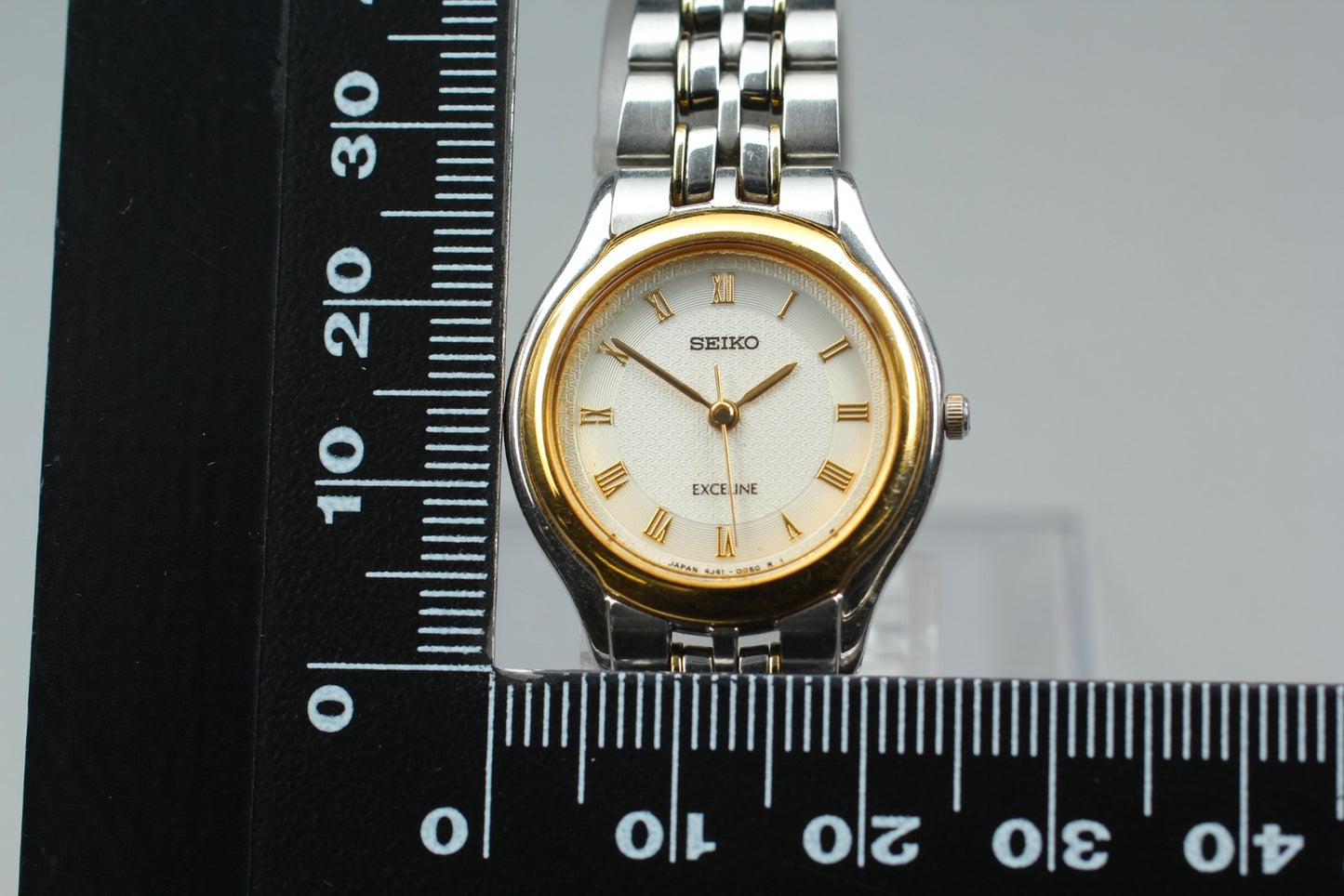 SEIKO Second Hands | Vtg.[Near MINT] SEIKO EXCELINE 4J41-0030 Gold Roman Quartz Ladies Watch JAPAN La.riberta From Japan