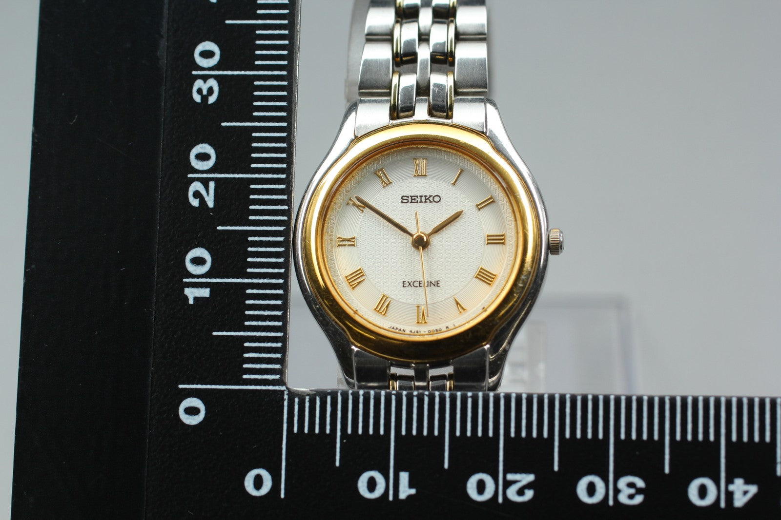 SEIKO Second Hands | Vtg.[Near MINT] SEIKO EXCELINE 4J41-0030 Gold Roman Quartz Ladies Watch JAPAN La.riberta From Japan
