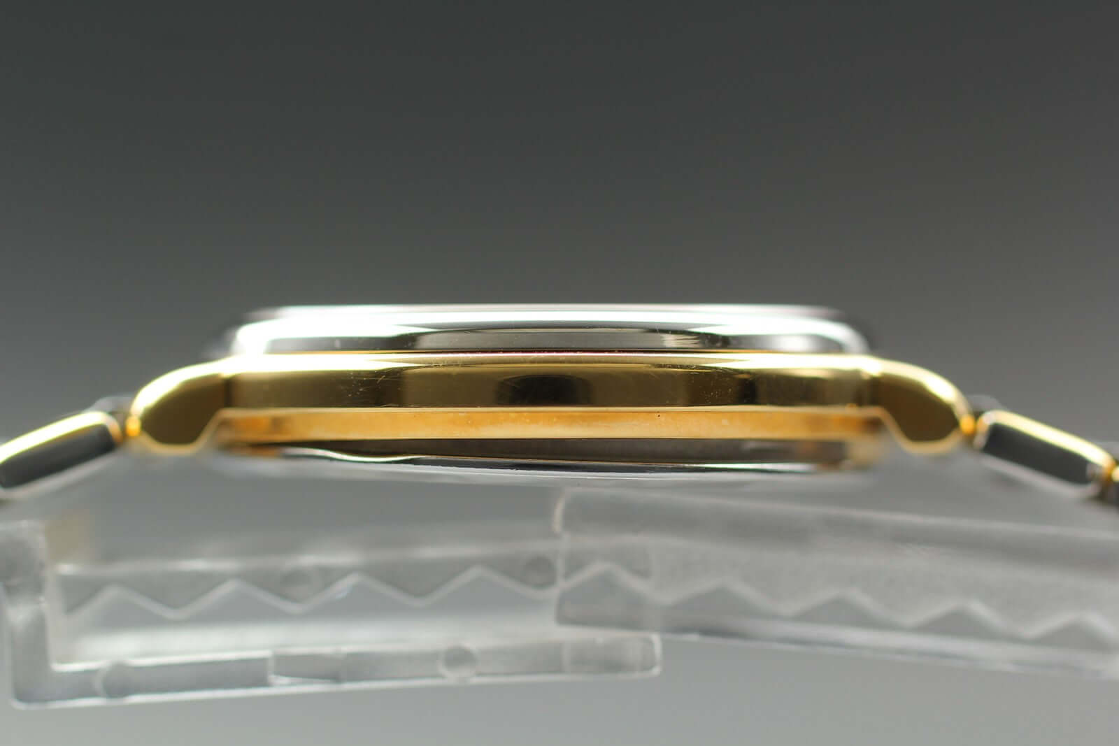 SEIKO Second Hands | Vin.1994 [Near MINT] SEIKO AVENUE 7N01-6F50 Quartz Bracelet Men's Watch JAPAN La.riberta From Japan