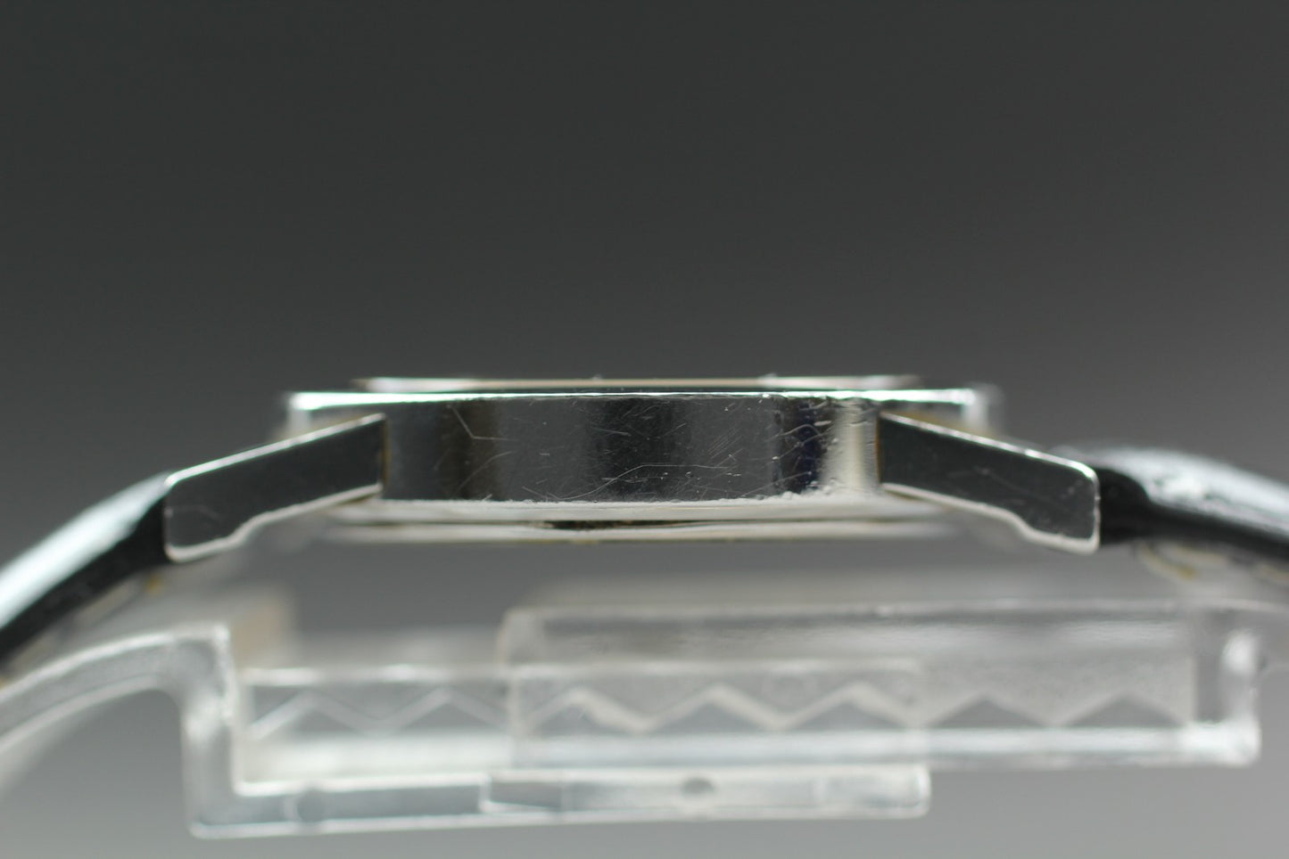 Vtg.[N MINT] GUCCI 5200L Black Silver Round Roman Quartz Ladies Watch From JAPAN