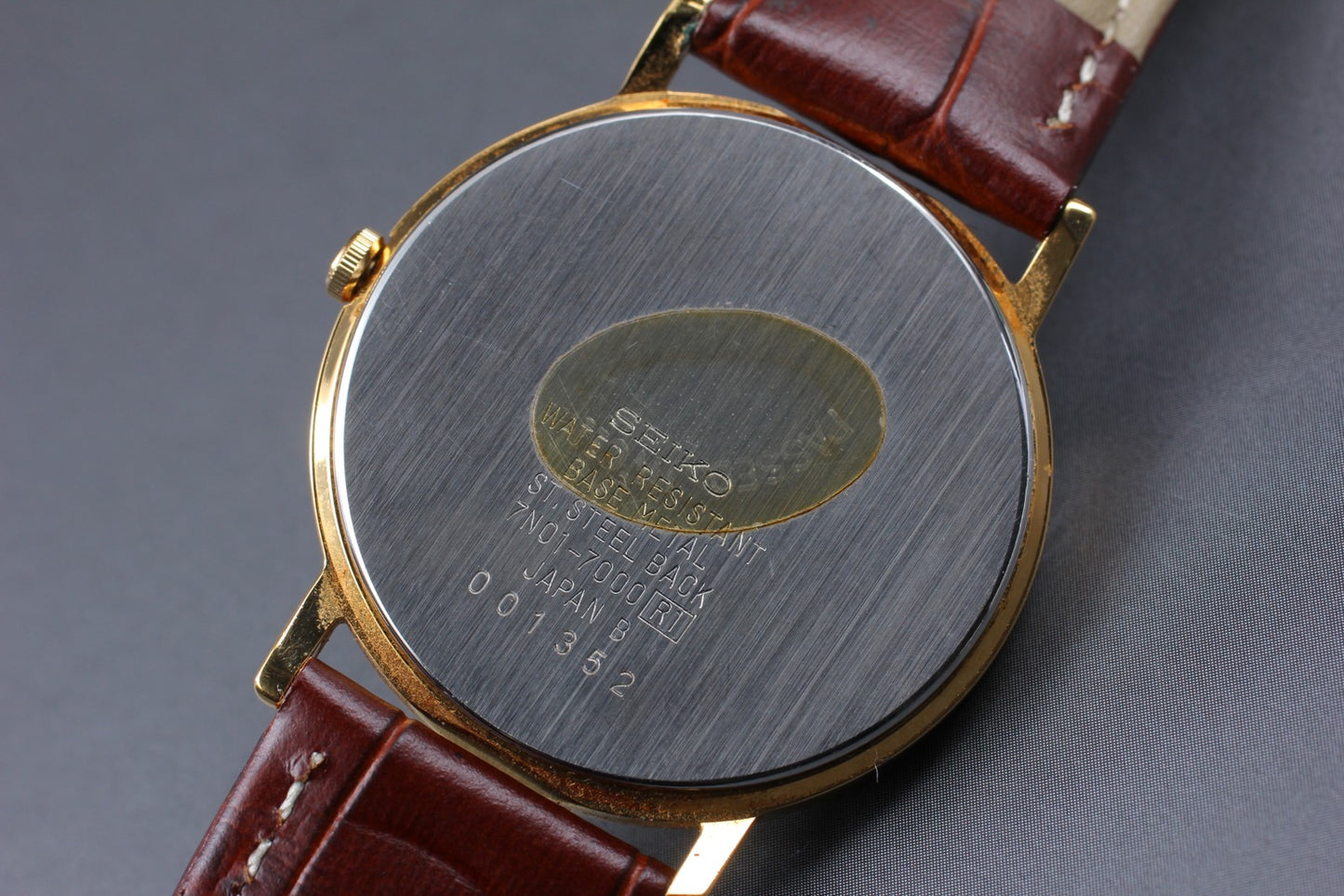 Vtg.1990 [N MINT] SEIKO 7N01-7000 32mm Round Gold Quartz Men's Watch From JAPAN