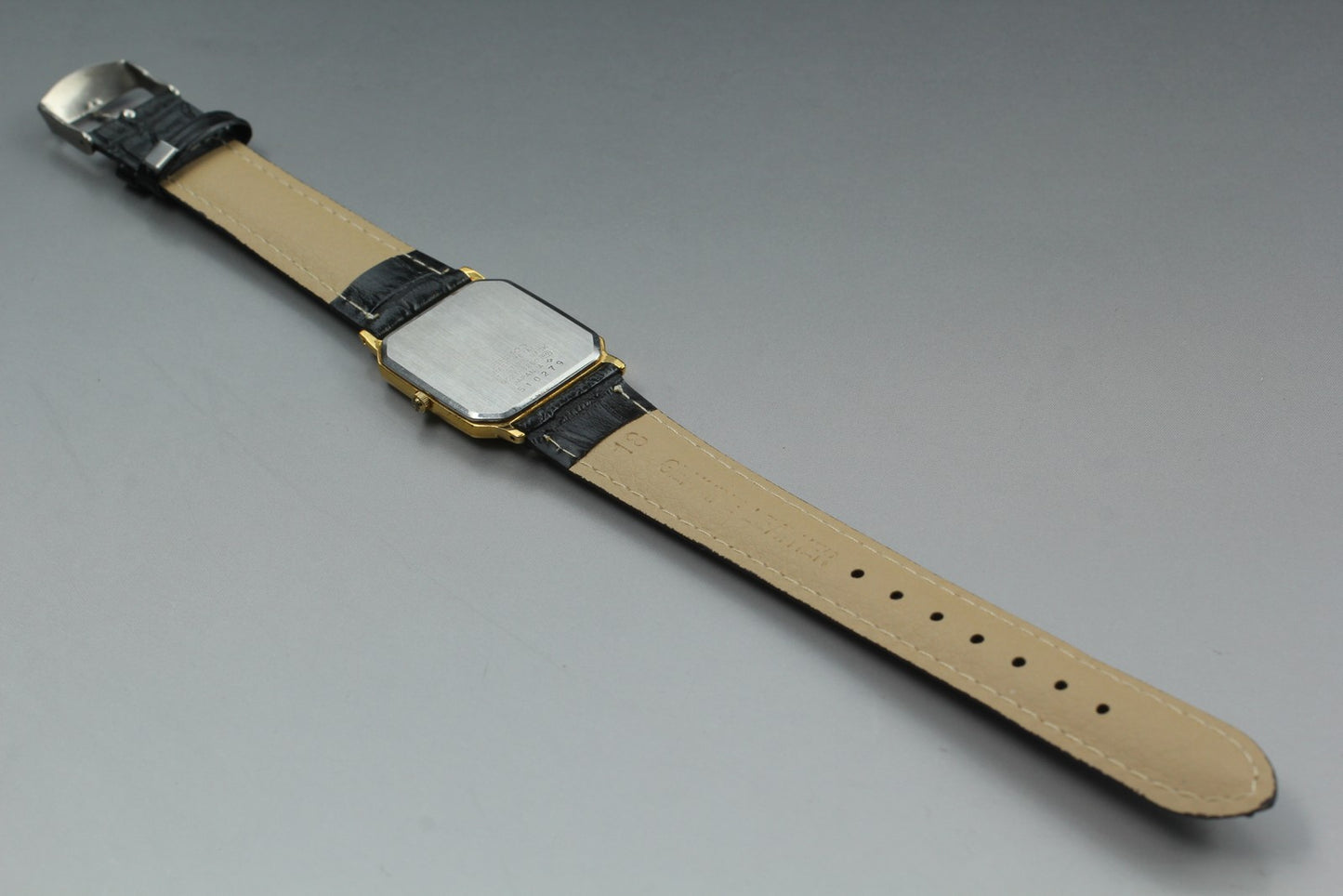 Vintage 1985 [Exc+5] Seiko Chariot 9021-5250 26mm Tank Gold Qz Men's Watch JAPAN