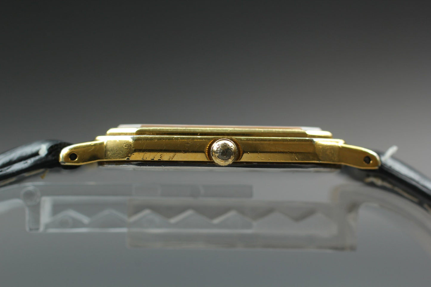 Vintage 1985 [Exc+5] Seiko Chariot 9021-5250 26mm Tank Gold Qz Men's Watch JAPAN
