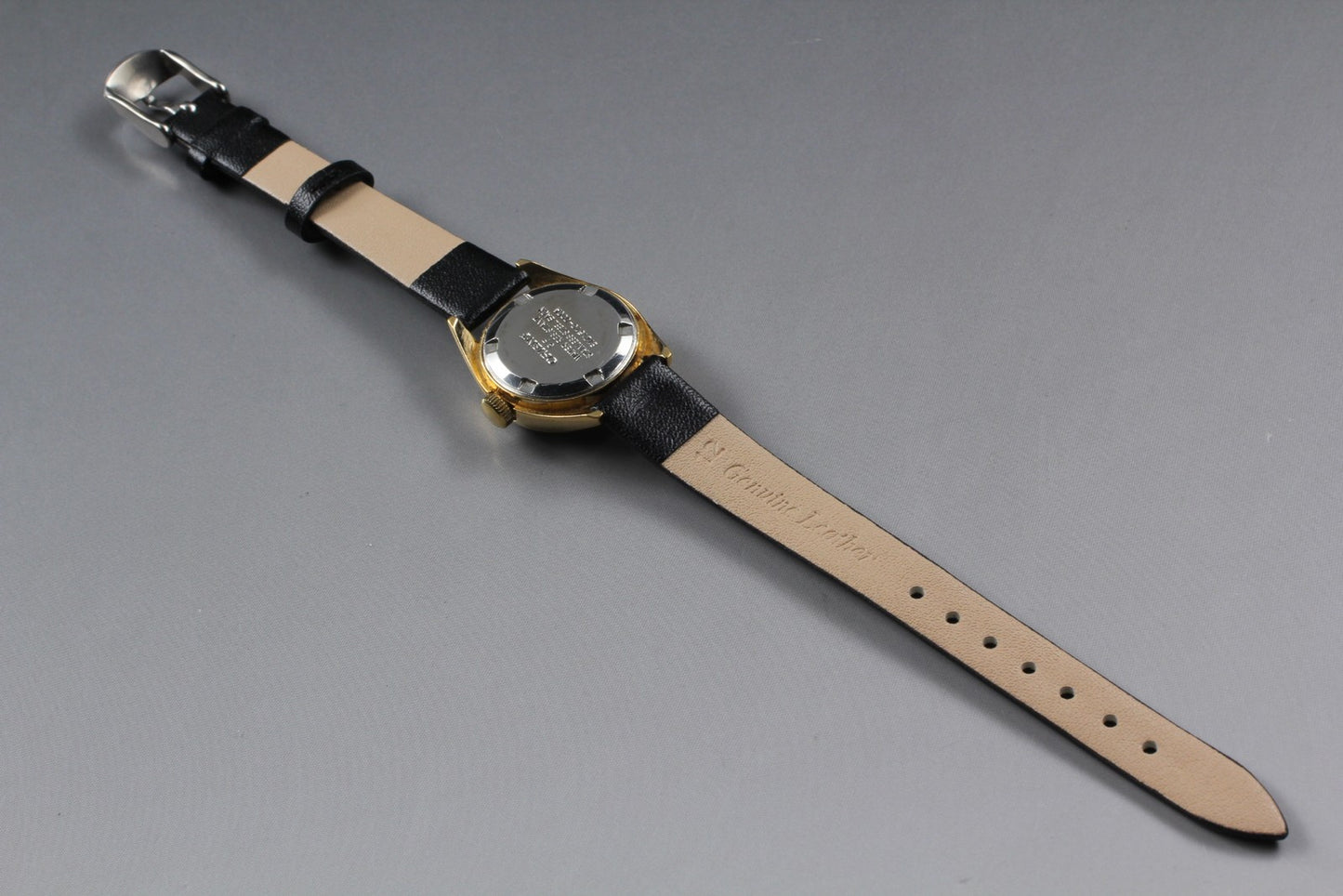 Vtg. N MINT ORIENT E121510-00CA Round 23mm Manual crystal 17J Ladies Watch JAPAN