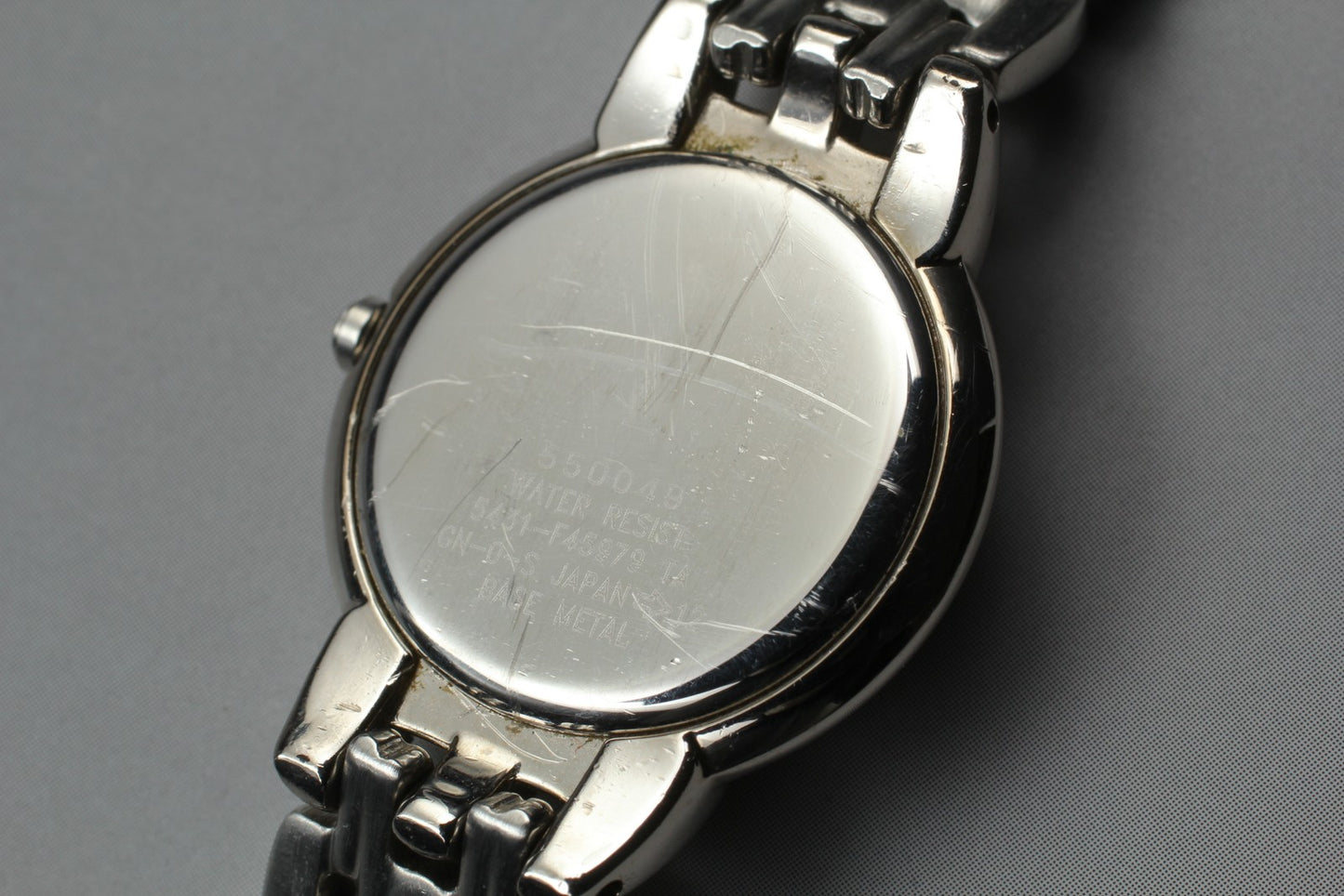 Vtg.1985 [N MINT] Yves Saint Laurent 5431-F45979 Roman Quartz Ladies Watch JAPAN