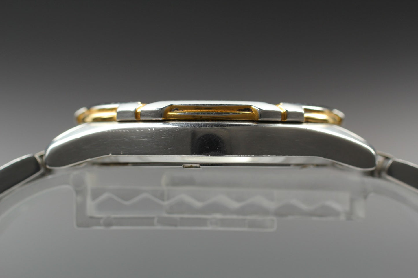 Vtg.1991 [N MINT] SEIKO V743-8B29 37.5mm Day/Date Quartz Men's Watch From JAPAN
