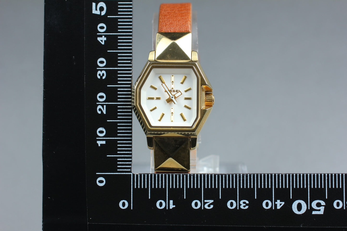 Vtg [Exc+5] DIESEL DZ-5299 Gold Quartz Ladies Watch From JAPAN