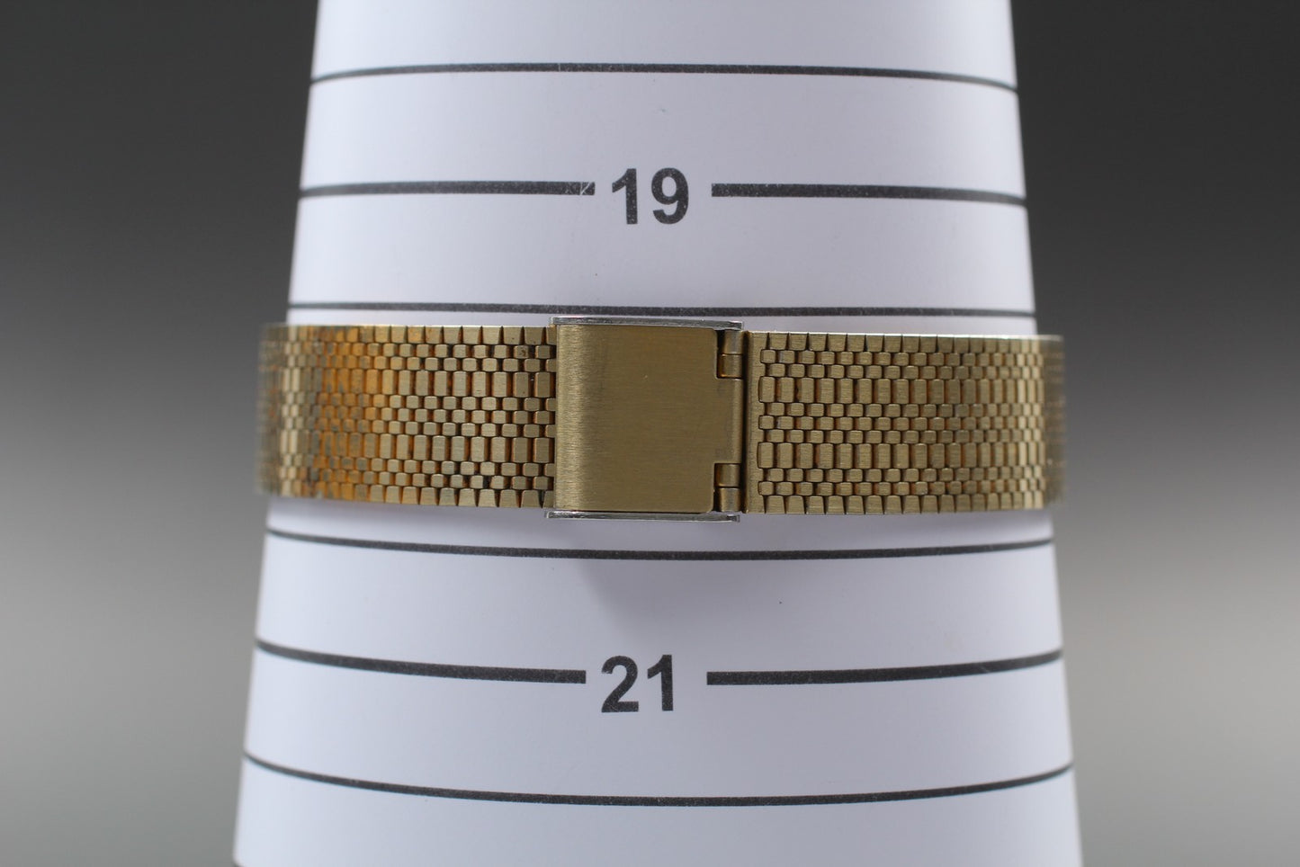 Vtg.1993 [N MINT] SEIKO SPIRIT 5E31-5B60 Tank 26mm Gold Quartz Men's Watch JAPAN
