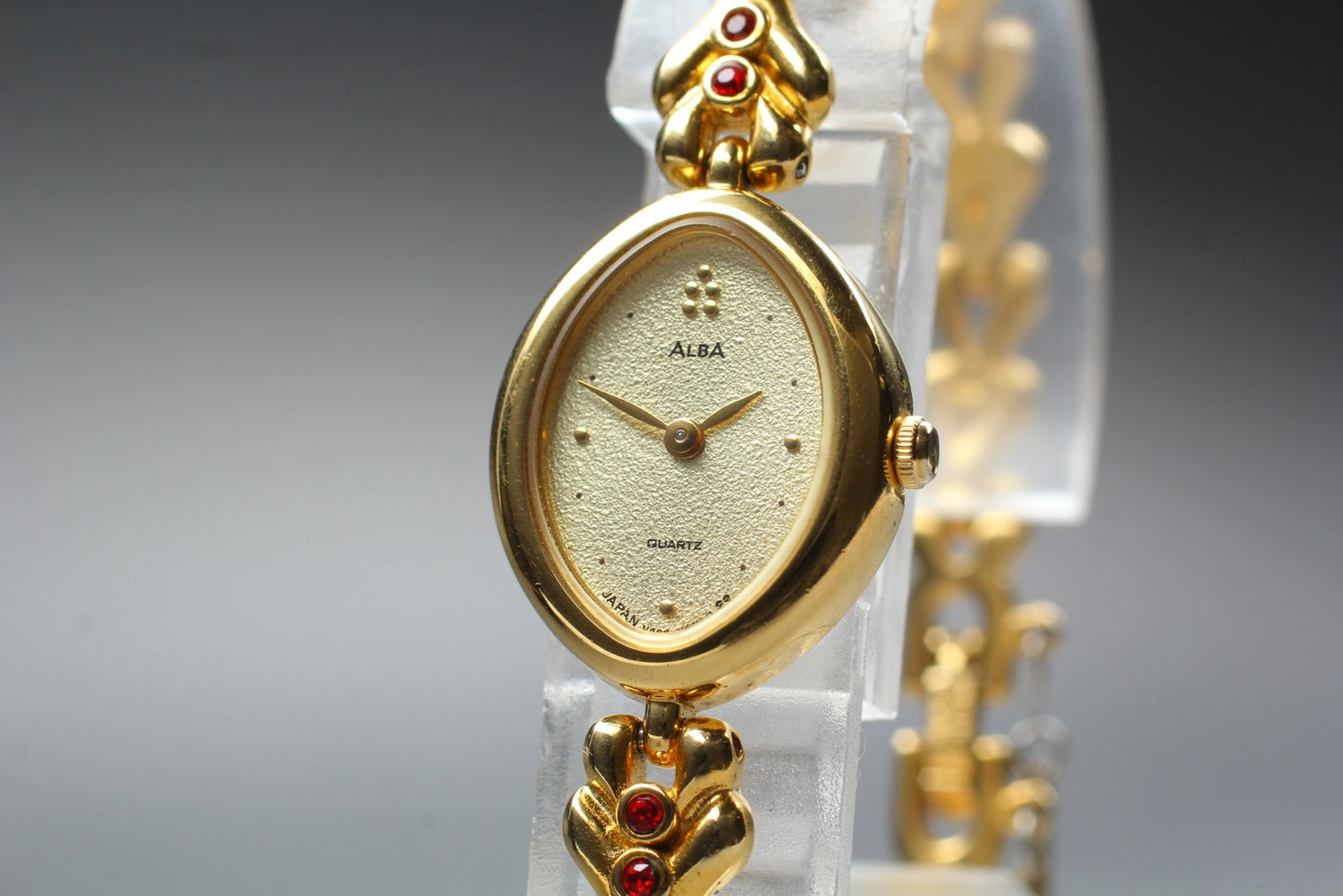 Vtg.1989[N MINT] SEIKO ALBA V400-5100 Gold Bracelet Quartz Ladies Watch JAPAN