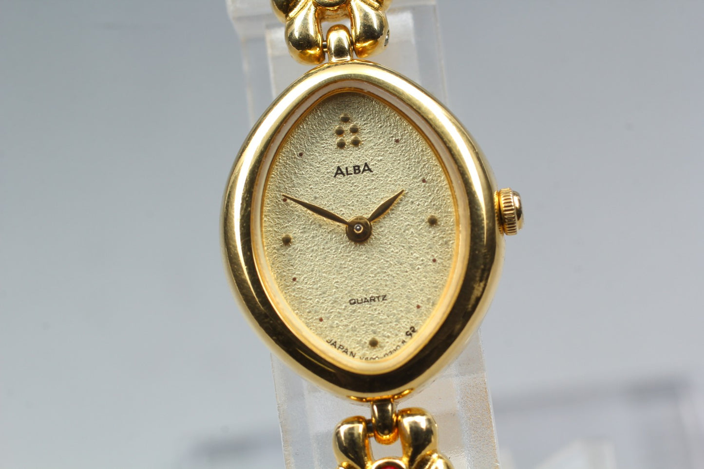 Vtg.1989[N MINT] SEIKO ALBA V400-5100 Gold Bracelet Quartz Ladies Watch JAPAN