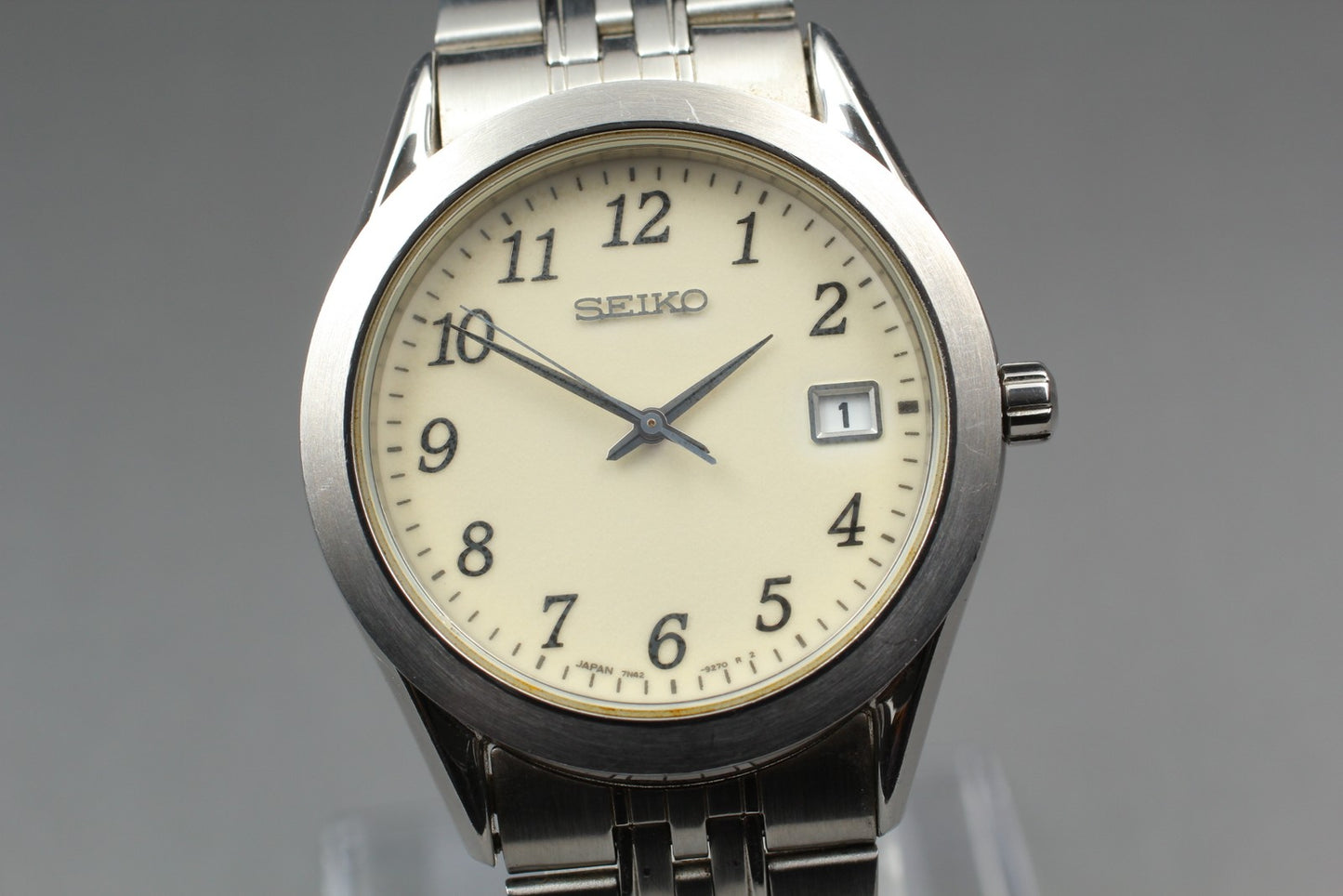 Vtg.1990 [N MINT] SEIKO 7N42-9100 Ivory Day 36mm Quartz Men's Watch From JAPAN