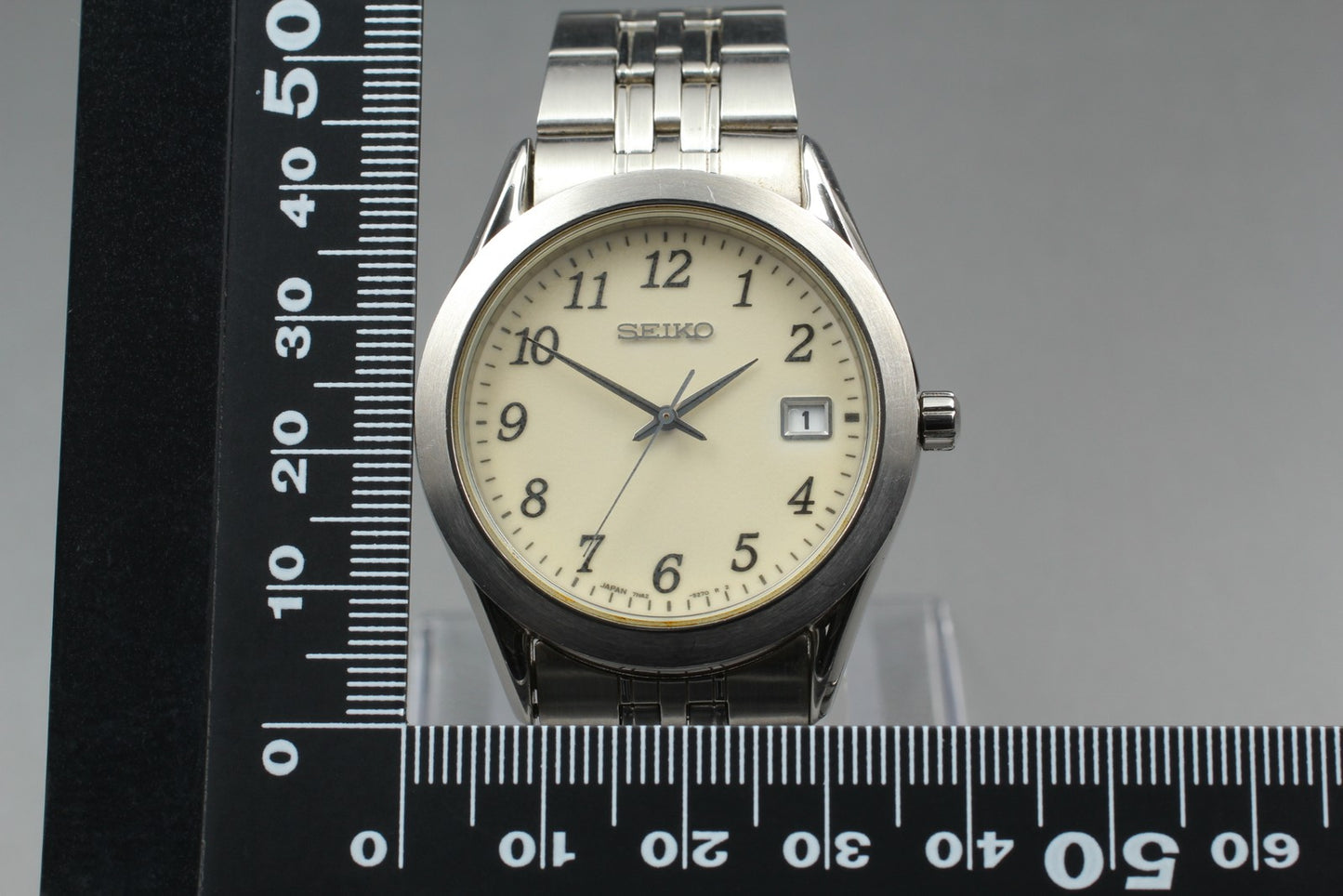 Vtg.1990 [N MINT] SEIKO 7N42-9100 Ivory Day 36mm Quartz Men's Watch From JAPAN