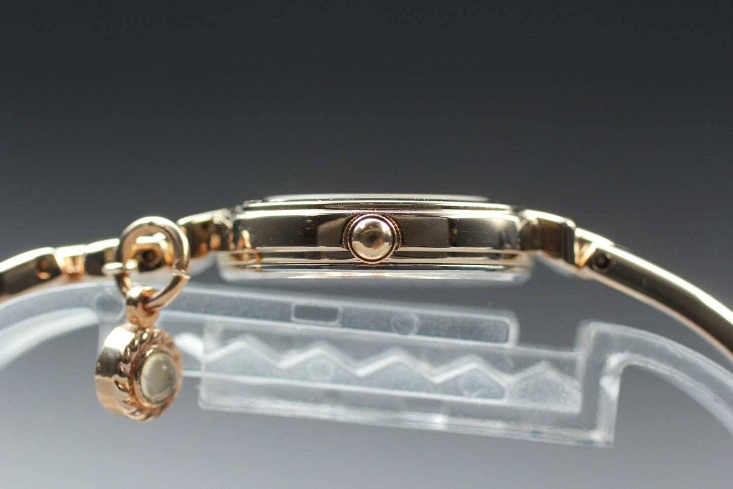 Special Order [N MINT] SEIKO V400-0580 Bracelet Quartz Ladies Watch From JAPAN