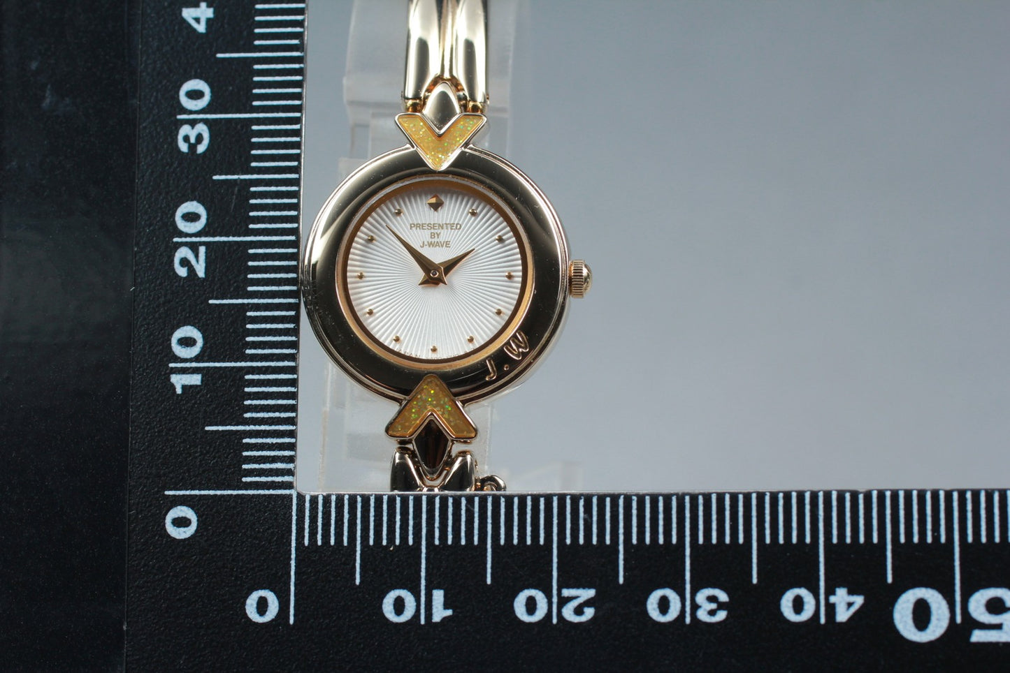 Special Order [N MINT] SEIKO V400-0580 Bracelet Quartz Ladies Watch From JAPAN