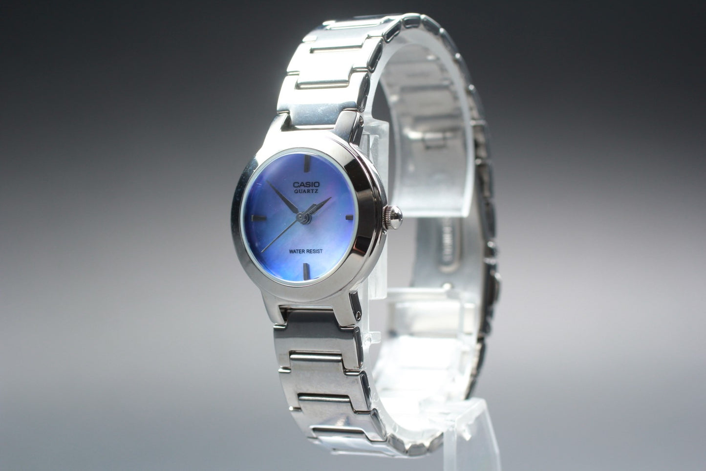Vintage [Near MINT] CASIO LTP-1191 Round Quartz Ladies Watch From JAPAN