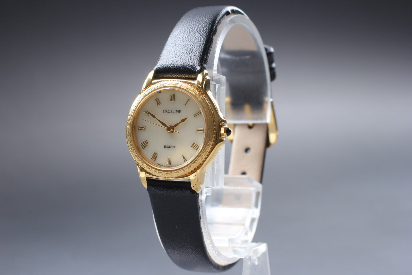 Vtg.1982 [N MINT] SEIKO Exceline 3F31-0020 Gold Roman Quartz Ladies Watch JAPAN