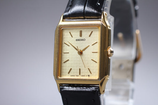 Vtg.1988 [N MINT] SEIKO Socie 7321-6280 Tank 20mm Gold Quartz Ladies Watch JAPAN