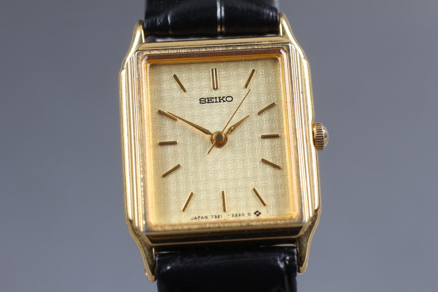 Vtg.1988 [N MINT] SEIKO Socie 7321-6280 Tank 20mm Gold Quartz Ladies Watch JAPAN