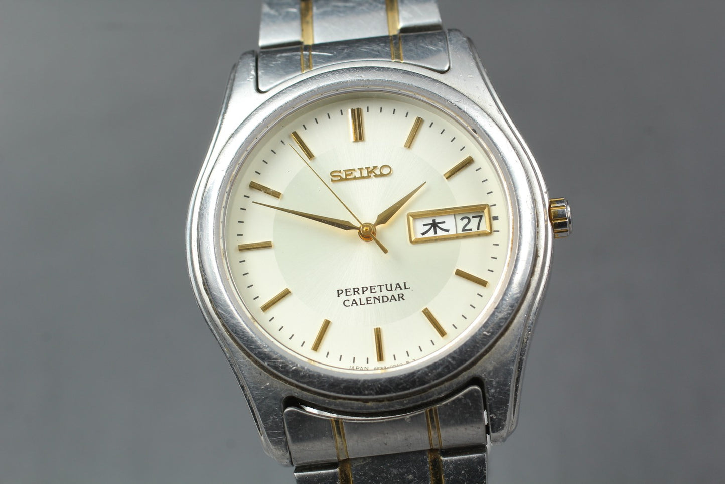 Vtg.1986 [N MINT] SEIKO 8F33-00A0 Day/Date Perpetual Calendar Men's Watch JAPAN