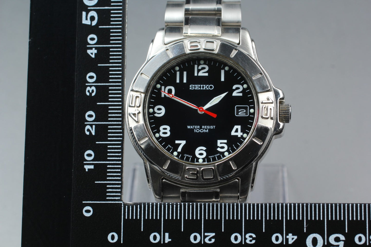 Vtg.1993 [N MINT] SEIKO 7N42-0BG0 38.5mm Day Black Quartz Men's Watch From JAPAN