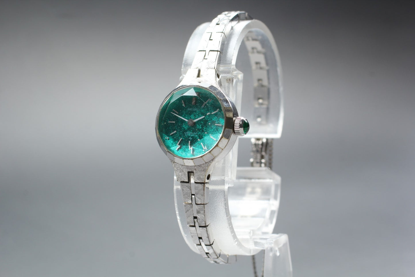 Vtg.1974 [N MINT]SEIKO 1140-0240 Cut-Glass 20mm Green Manual Ladies Watch JAPAN