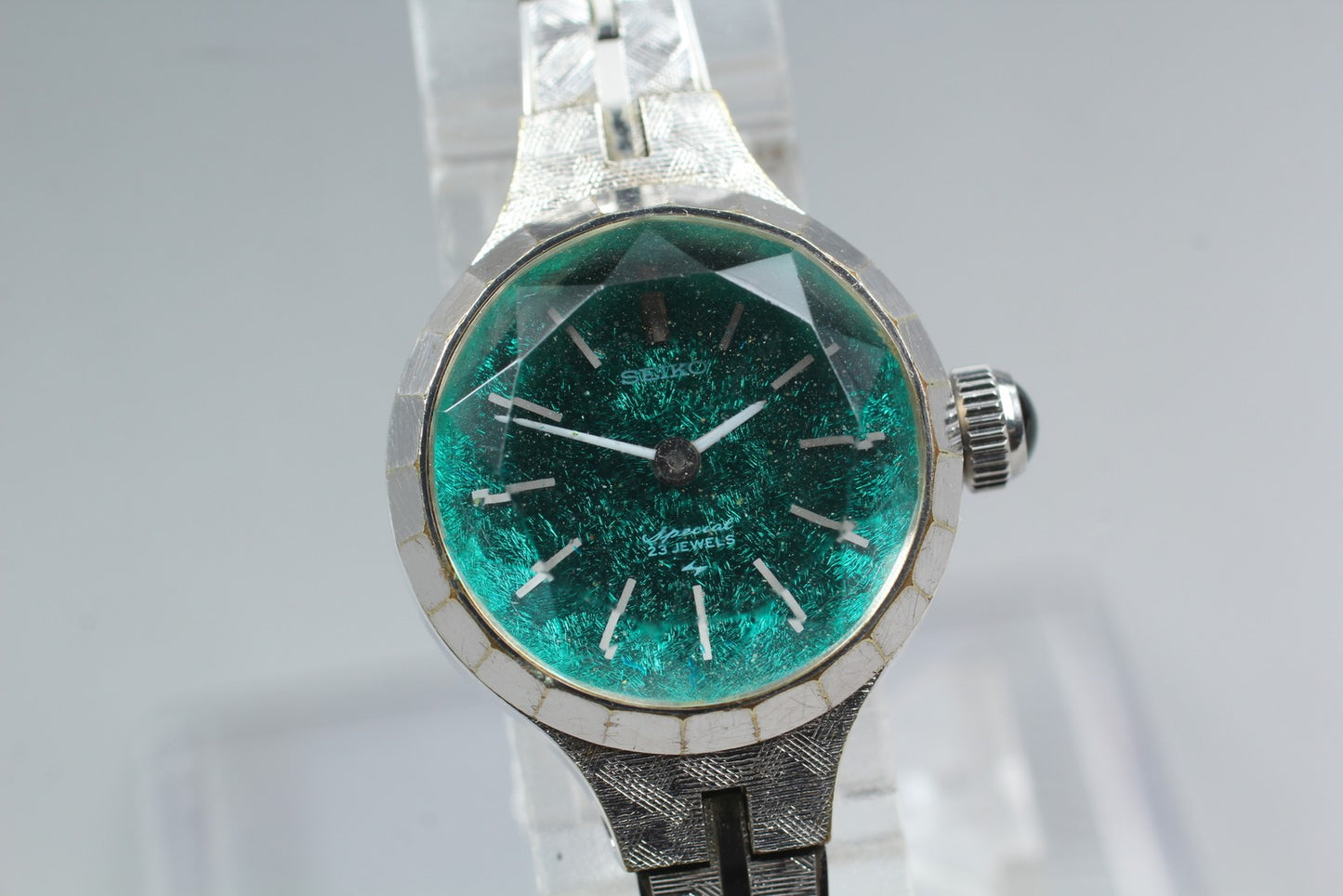 Vtg.1974 [N MINT]SEIKO 1140-0240 Cut-Glass 20mm Green Manual Ladies Watch JAPAN