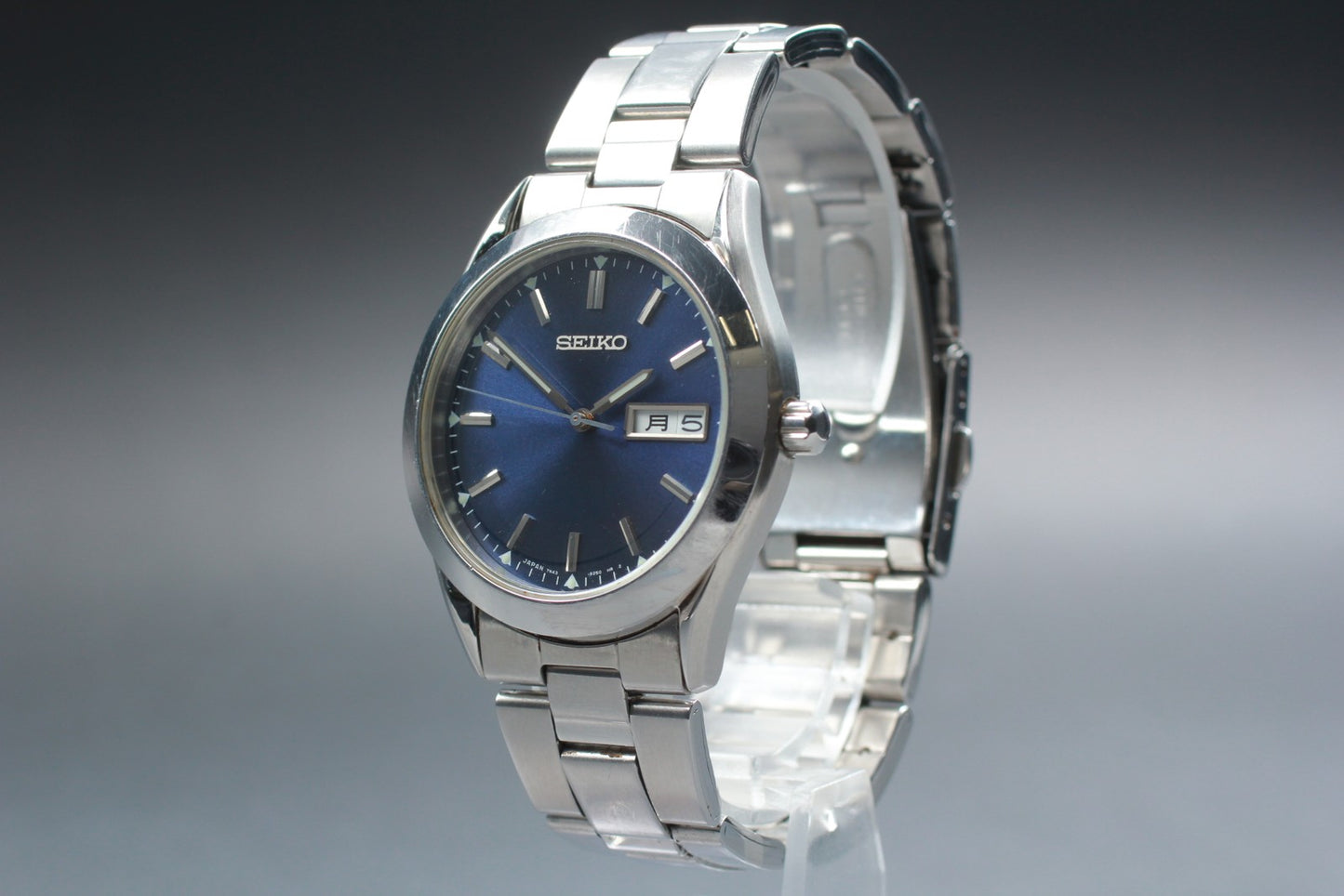 Vtg.1996 [N MINT] SEIKO 7N43-9080 Day/Date 37mm Blue Quartz Men's Watch JAPAN