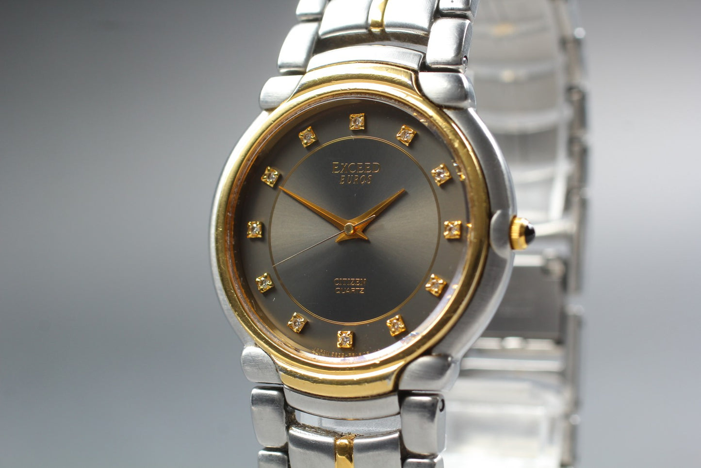 Vtg.1992 [N MINT] CITIZEN EXCEDO 5639-F60935 diamond Quartz Men's Watch JAPAN