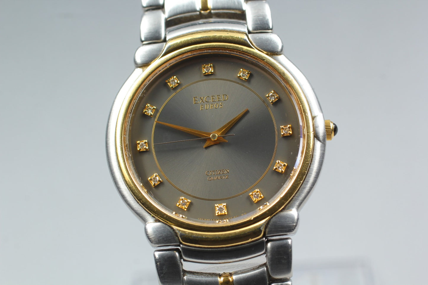 Vtg.1992 [N MINT] CITIZEN EXCEDO 5639-F60935 diamond Quartz Men's Watch JAPAN
