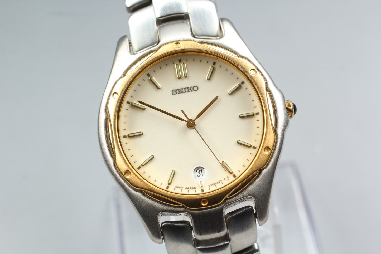Vtg.1996 [N MINT] SEIKO V732-0170 Day/Date Round 37mm Quartz Men's Watch JAPAN