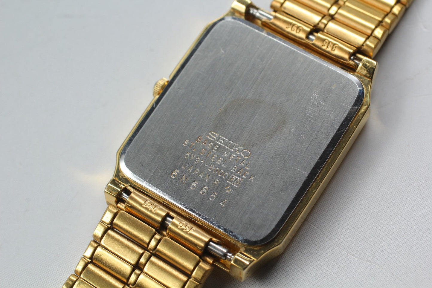 Vtg.1986 [N MINT] SEIKO Galaxy 5Y31-5000 Tank 25mm Gold Quartz Men's Watch JAPAN