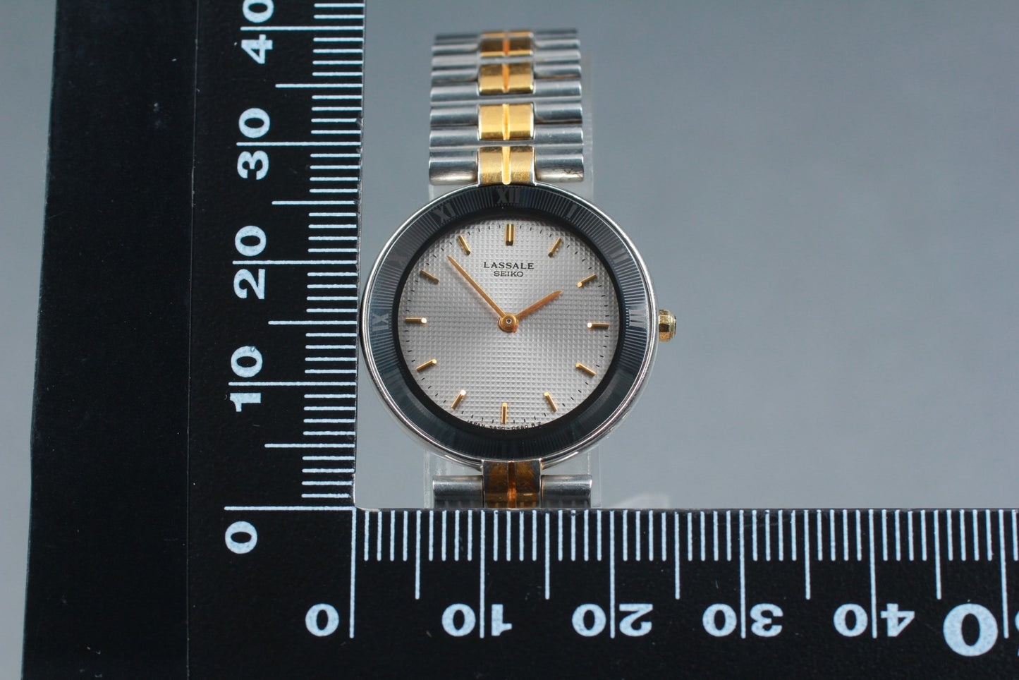 Vtg.1992 [N MINT] SEIKO LASSALE 5A50-0280 Roman 24mm Quartz Ladies Watch JAPAN