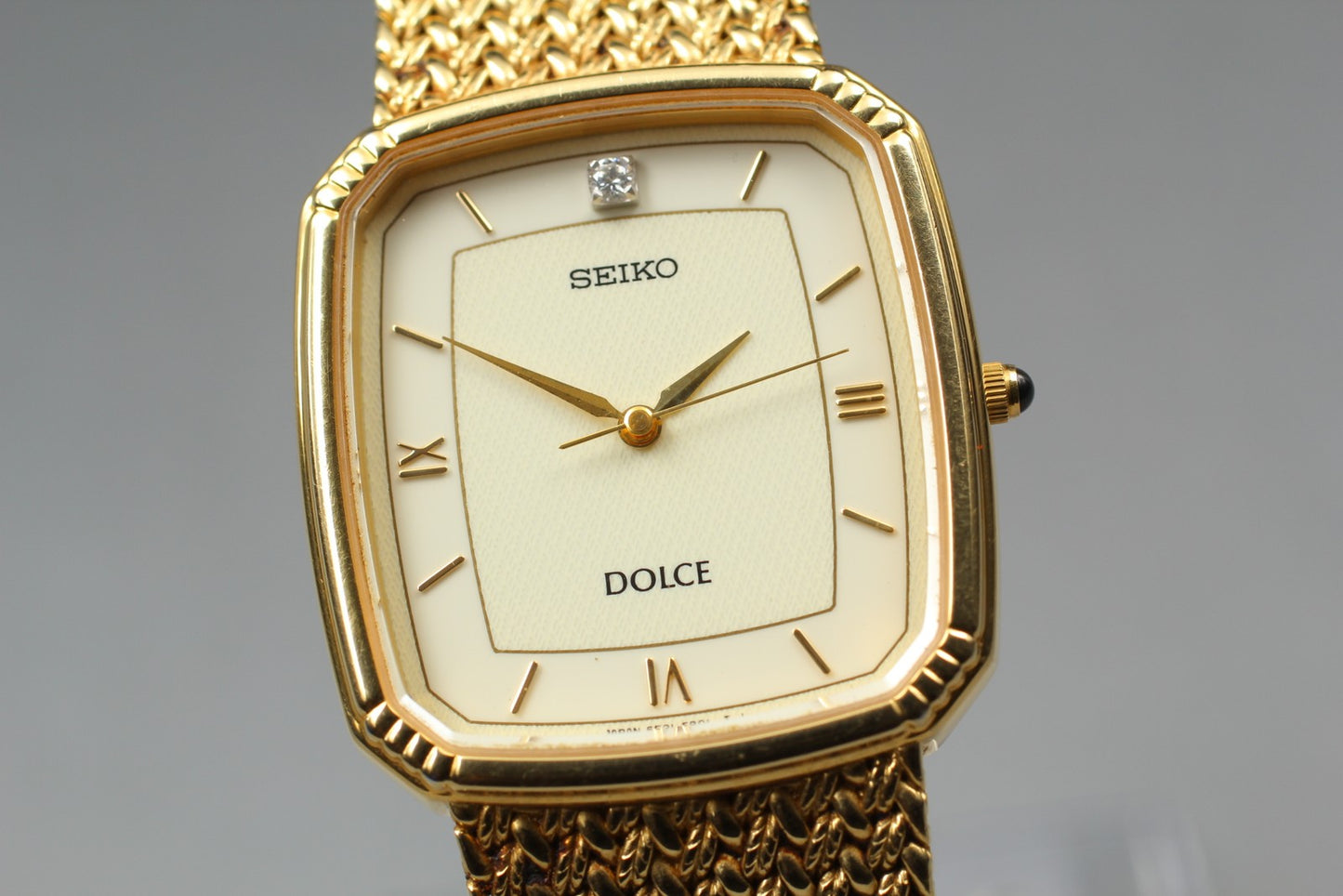 Vin.1994 [N MINT] SEIKO  DOLCE 5E31-5A90 Tank Gold Quartz Men's Watch From JAPAN