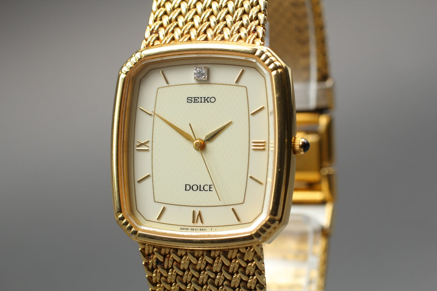 Vin.1994 [N MINT] SEIKO  DOLCE 5E31-5A90 Tank Gold Quartz Men's Watch From JAPAN
