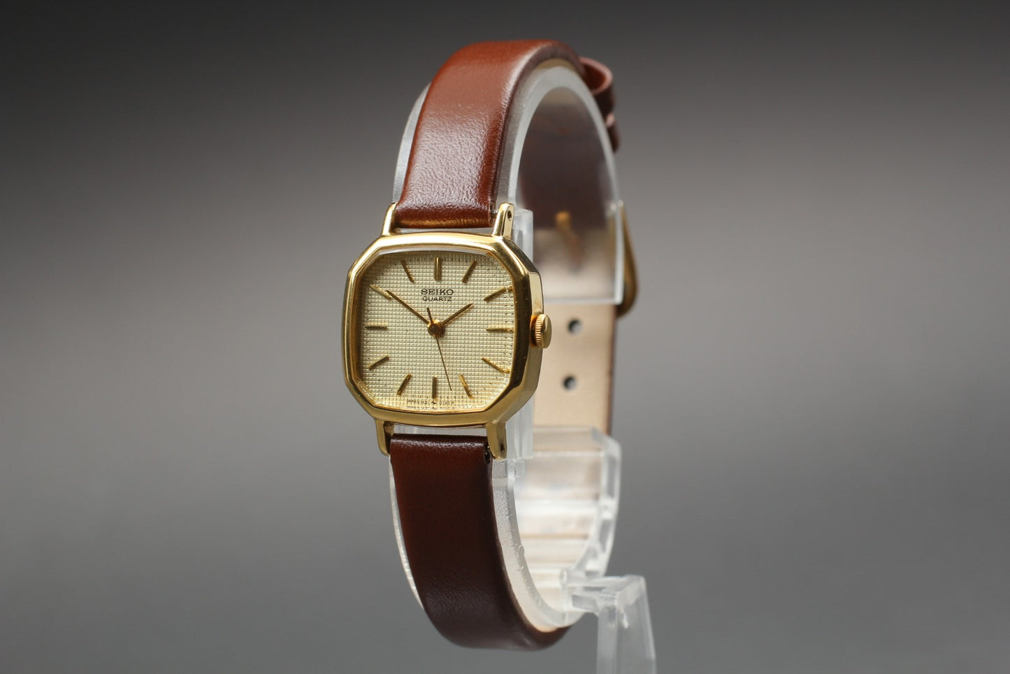 Vin.1991 [N MINT] SEIKO 1421-5060 Square Gold Quartz Ladies Watch From JAPAN