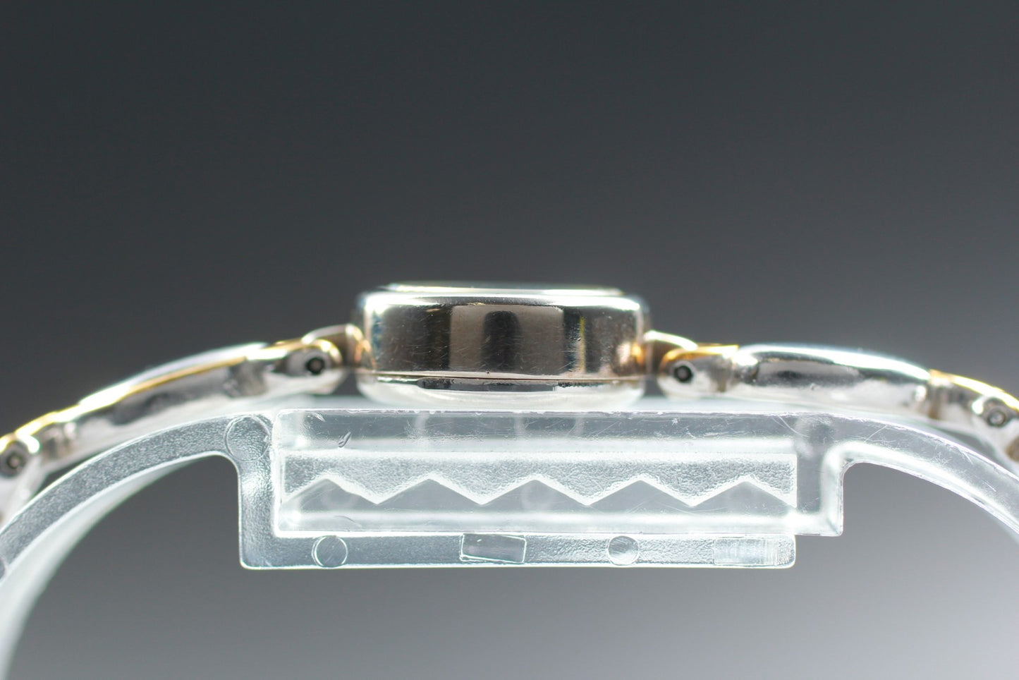 Vtg.1988 [N MINT] SEIKO ALBA Y520-0070 11mm Bracelet Quartz Ladies Watch JAPAN