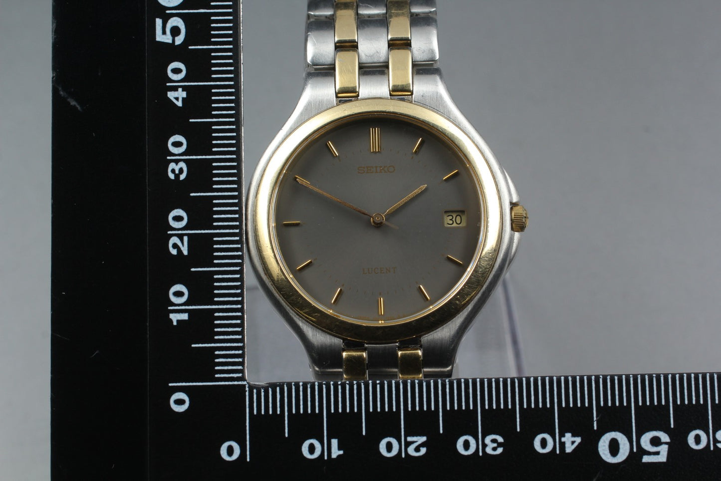 Vtg.1993 [N MINT] SEIKO LUCENT 7N42-7030 Day/Date 36mm Quartz Men's Watch JAPAN