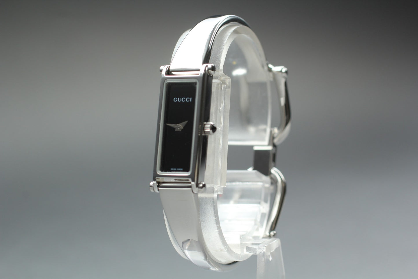 Vintage [N MINT / New Batt] GUCCI 1500L Silver Bangle Quartz Ladies Watch JAPAN