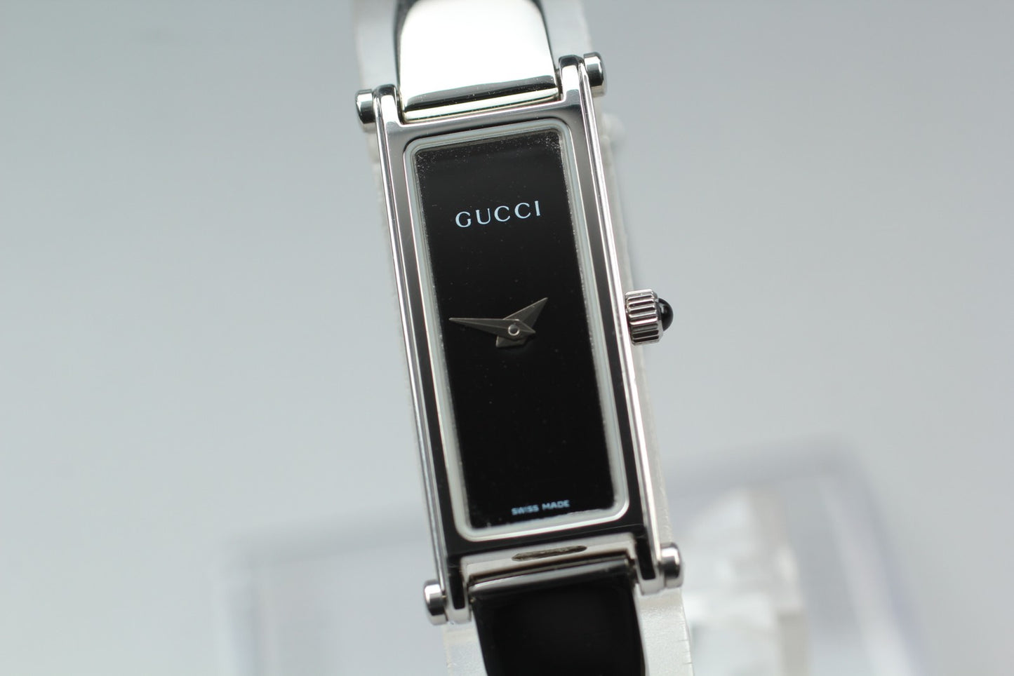 Vintage [N MINT / New Batt] GUCCI 1500L Silver Bangle Quartz Ladies Watch JAPAN