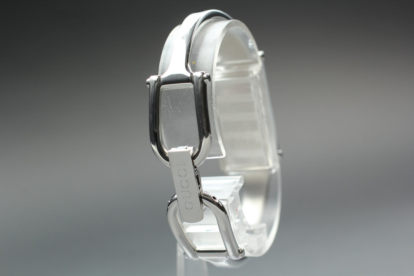Vintage [N MINT / New Batt] GUCCI 1500L Silver Bangle Quartz Ladies Watch JAPAN