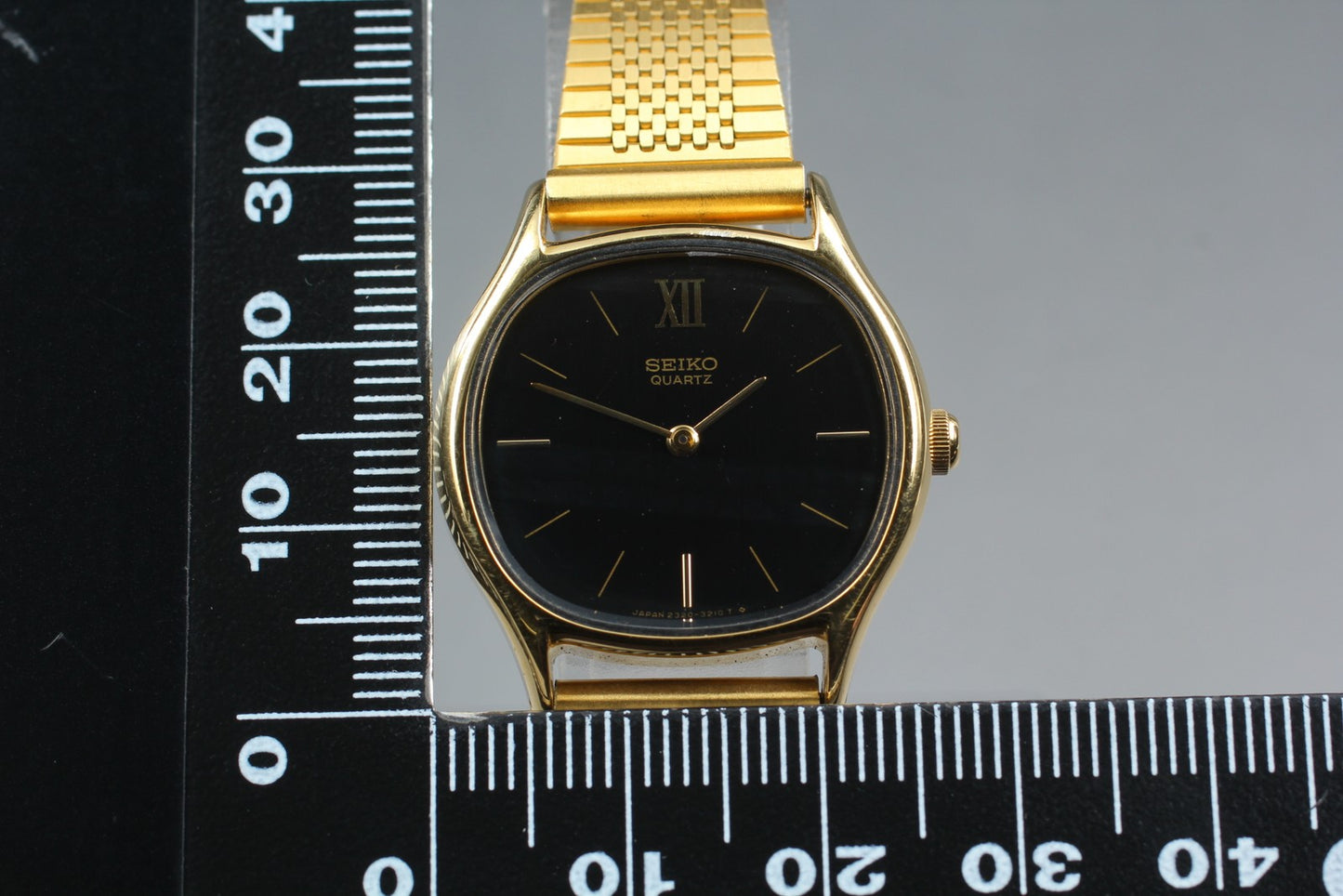 Vtg.1991 [N MINT] SEIKO 2320-6640 Gold Roman Bracelet Quartz Ladies Watch JAPAN