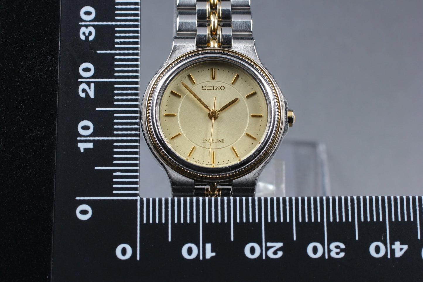 Vin.1983 [N MINT] SEIKO EXCELINE 3F31-0030 Bracelet Quartz Ladies Watch JAPAN