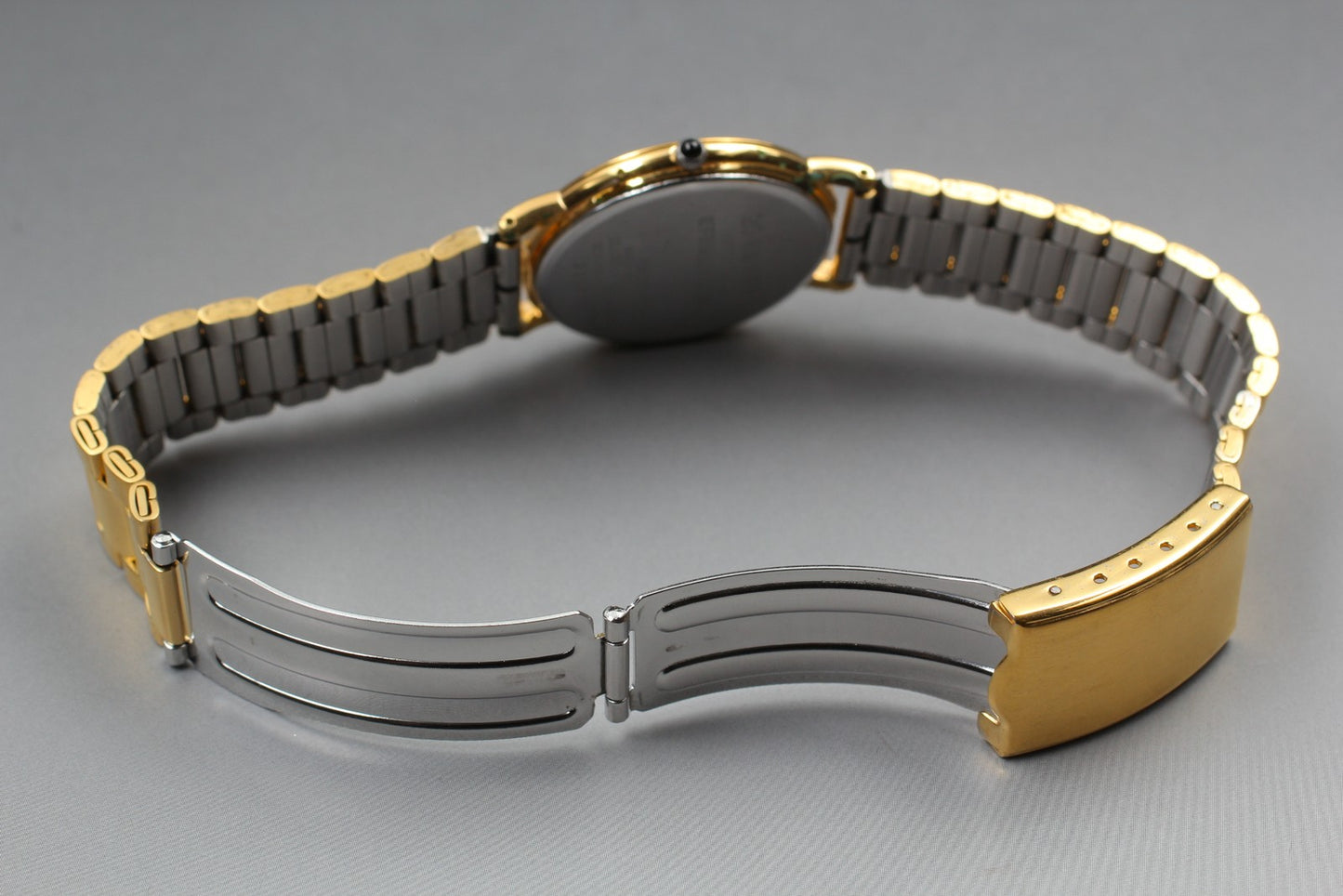 Vtg.2003 [N MINT] SEIKO DOLCE 5E31-0AA0 Roman 31mm Gold Quartz Men's Watch JAPAN