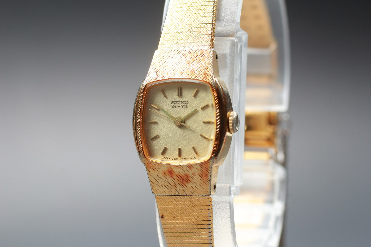 Vtg.1984 [N MINT] SEIKO 2021-5290 16mm Gold Bracelet Quartz Ladies Watch JAPAN