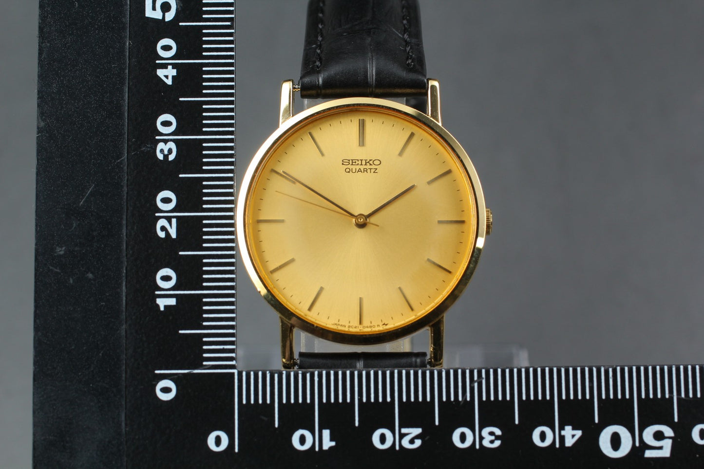 Vtg.1987 [N MINT] SEIKO 2C21-0120 31.5mm Round Gold Quartz Ladies Watch JAPAN