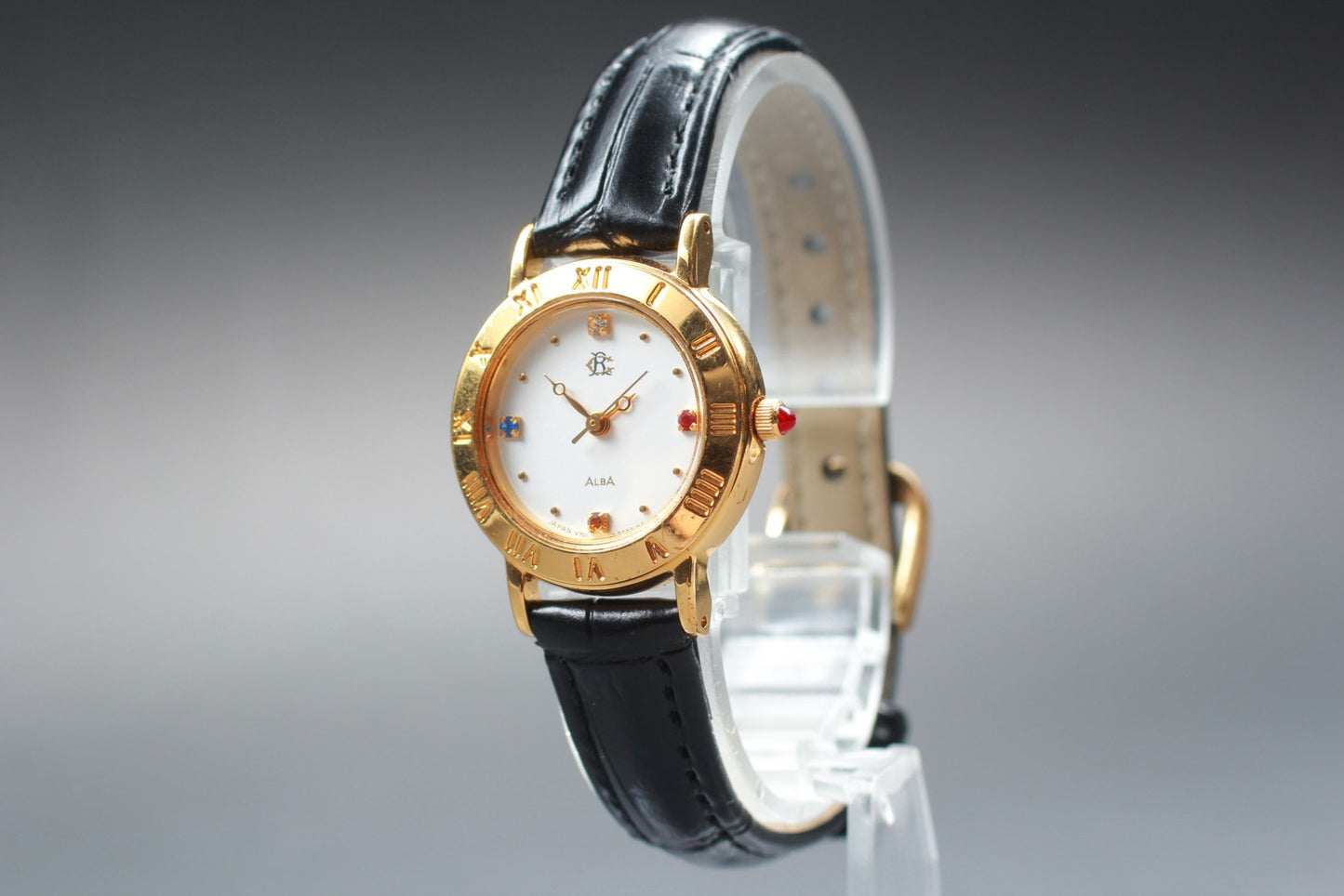Vtg.1992 [N MINT] Seiko Alba V701-6B70 Roman Gold Quartz Ladies Watch From JAPAN