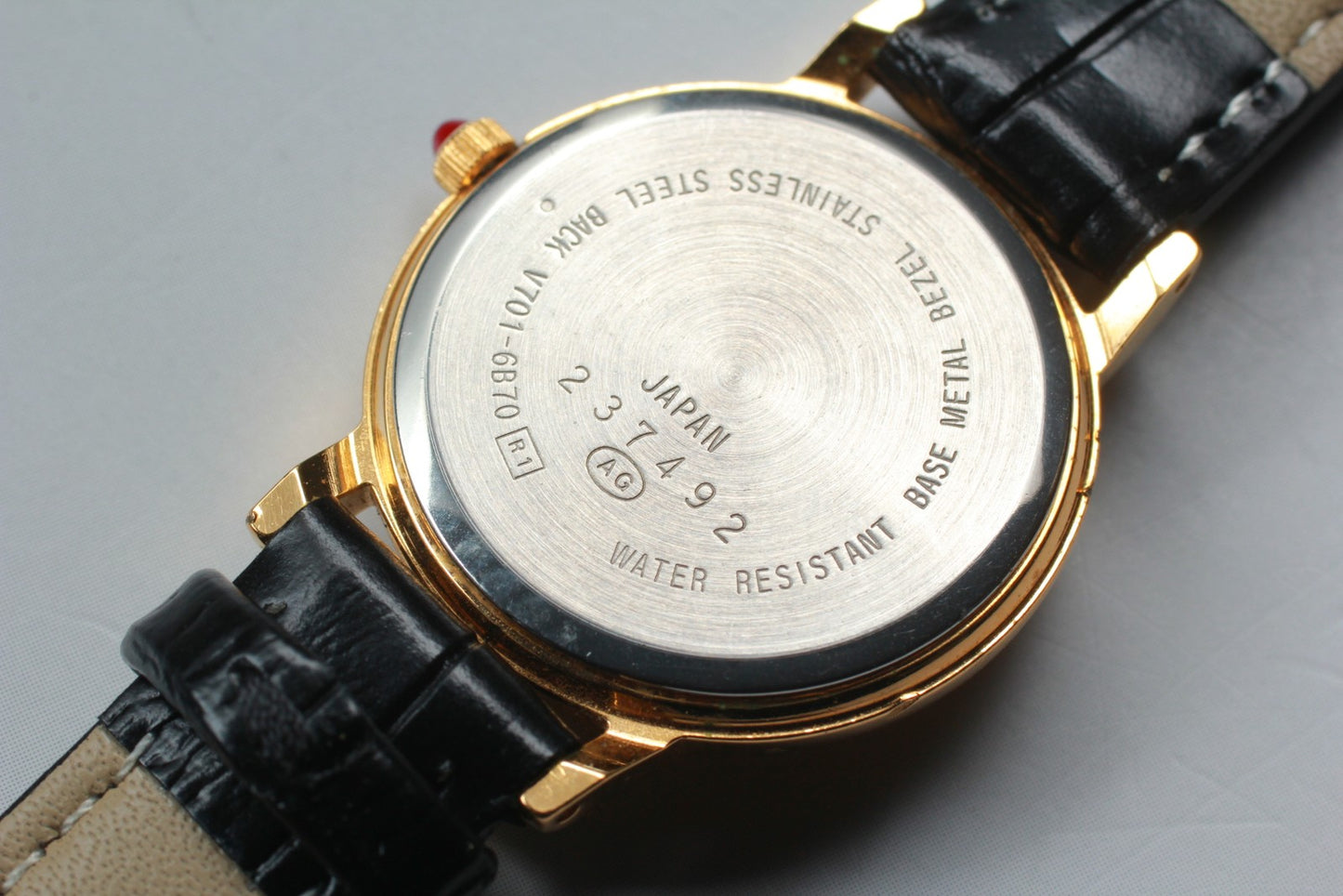 Vtg.1992 [N MINT] Seiko Alba V701-6B70 Roman Gold Quartz Ladies Watch From JAPAN