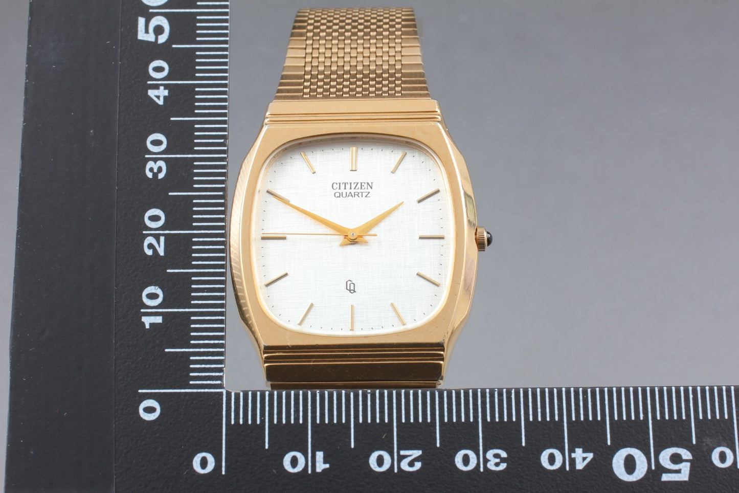 Vtg.1990[N MINT] CITIZEN T4-G02760 Gold Tank Bracelet Quartz Ladies Watch JAPAN
