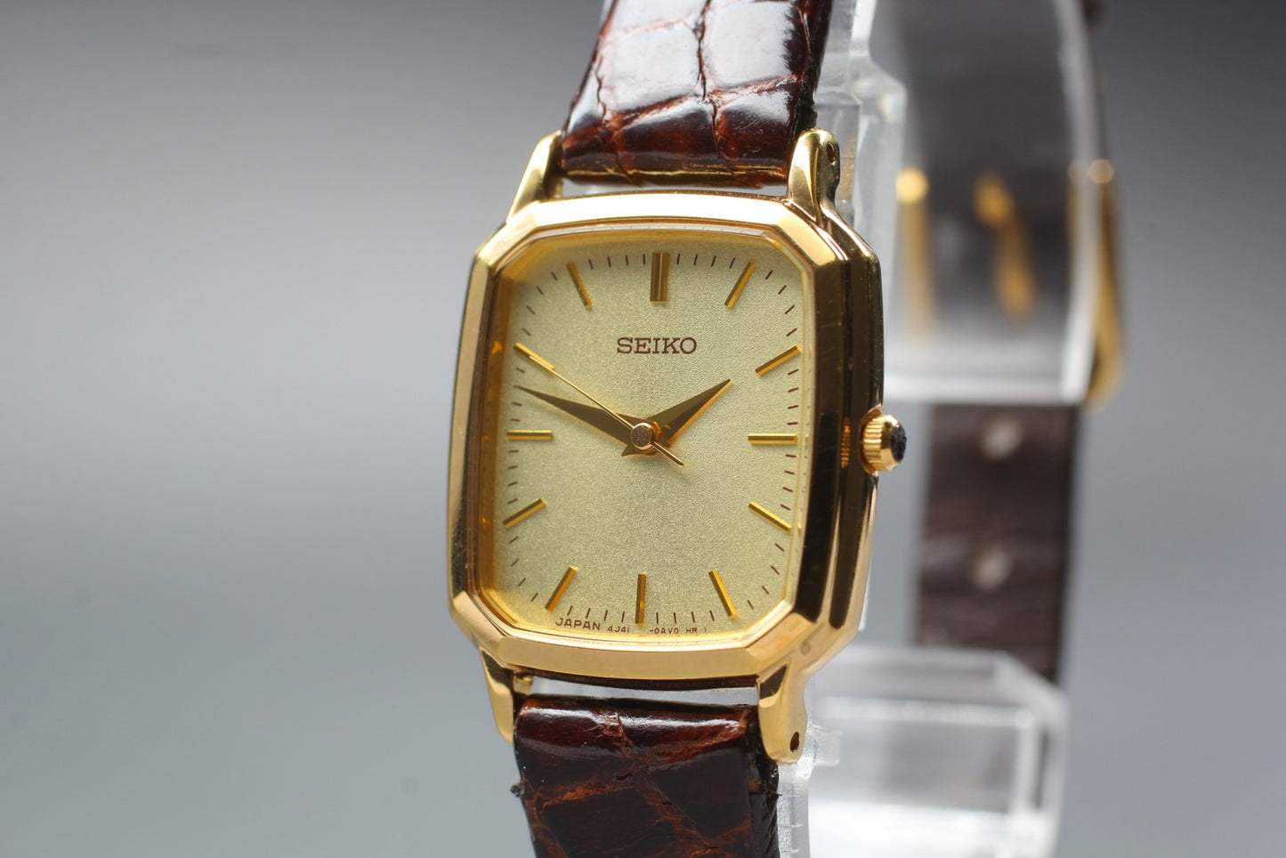 Vtg.1985 [N MINT] SEIKO 4J41-0AL0 Tank 21mm Gold Quartz Ladies Watch From JAPAN